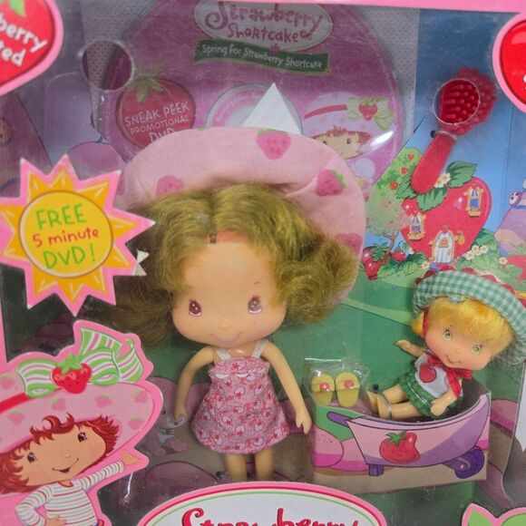 Berry Sweet Sisters STRAWBERRY SHORTCAKE And Apple Dumpling 2002 Summer Lovin' - Picture 2 of 16